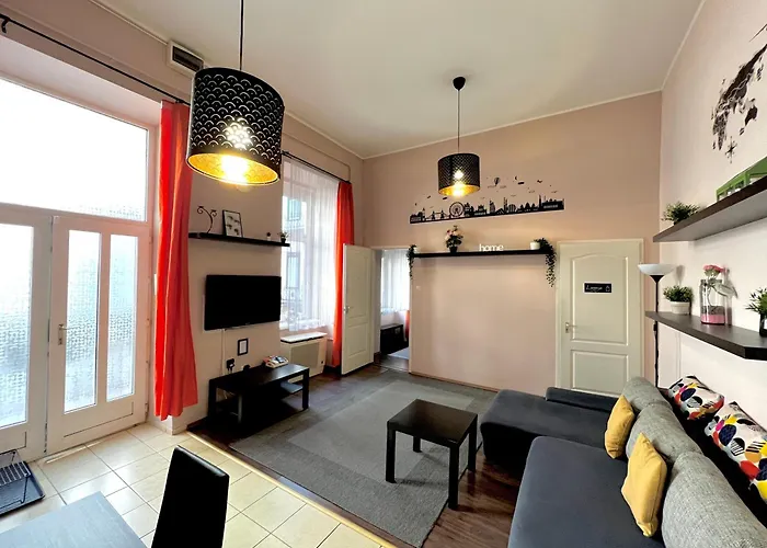 Apartman Better Than Budapest