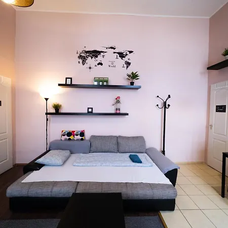 Apartment Better Than Budapest