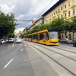 Better Than * Budapesta